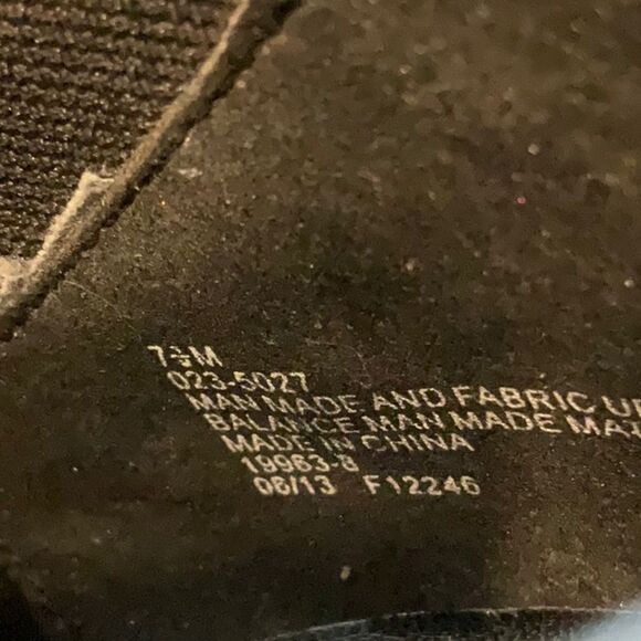 COSMOPOLITAN short boots in black size 7 1/2 man made uppers with stretch panels - Picture 12 of 13